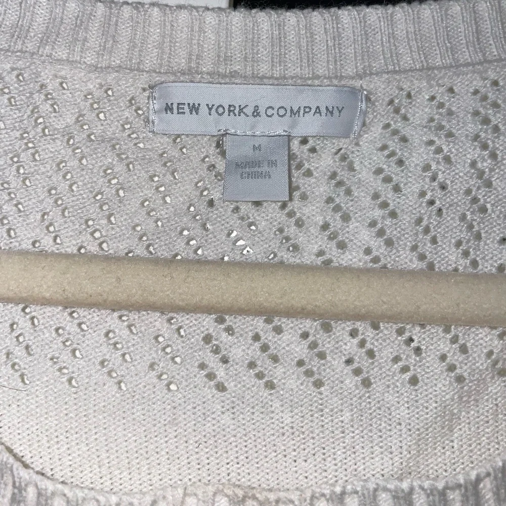 Sweater - Picture 4 of 7